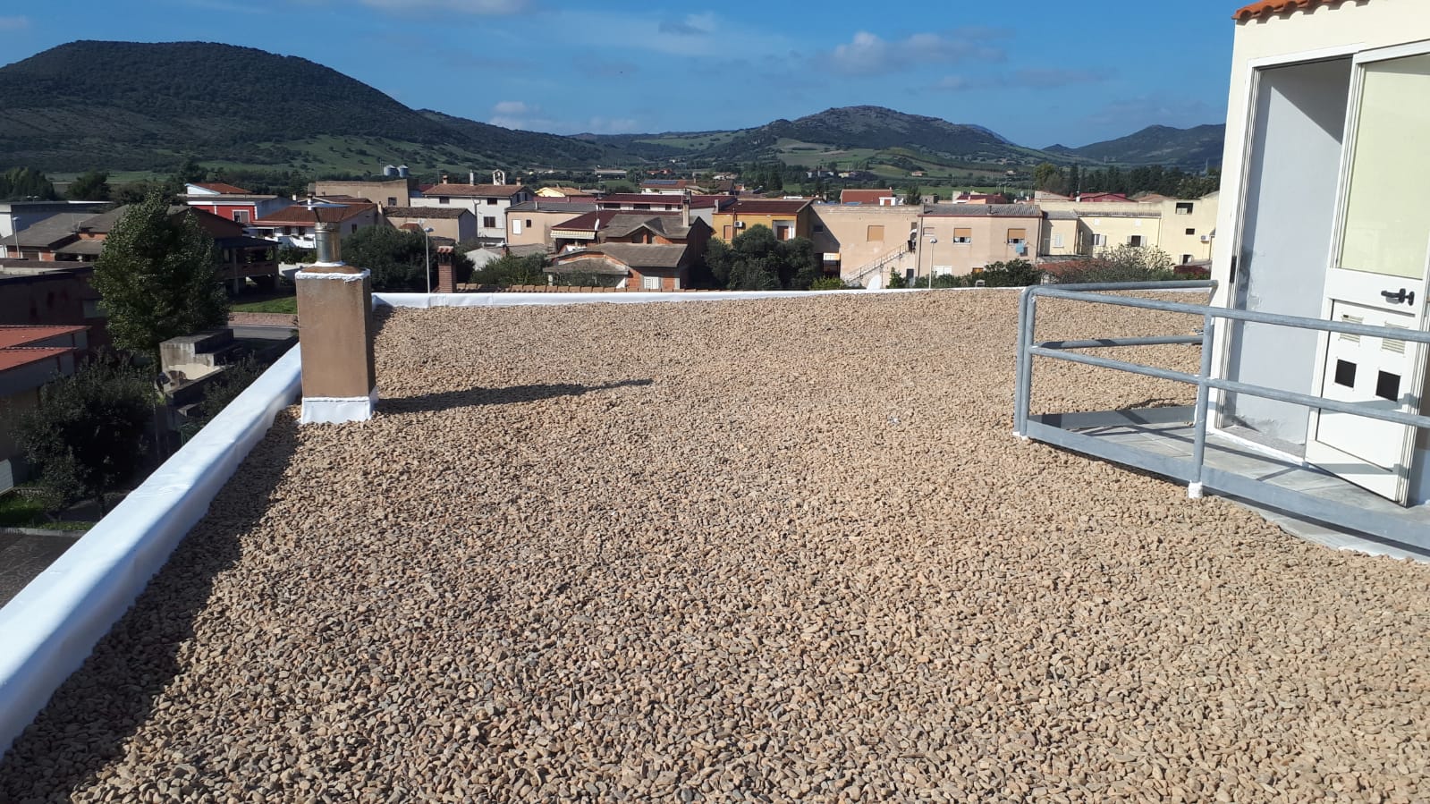 Rifacimento impermeabilizzazione e coibentazione copertura Municipio Villaperuccio (VS)